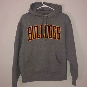 UMD bulldog sweatshirt